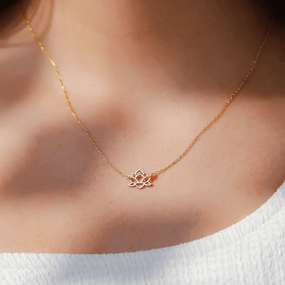 Lotus Kolye